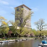 Charming In Centre Apartment Amsterdam